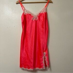 NEW Victoria’s Secret Chemise Lace Slip Dress Size Medium